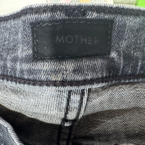 Mother the weekender Women's Gray/black Jeans sz 26 - Picture 2 of 9